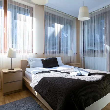 Vip Tetmajera Centrum 2 *